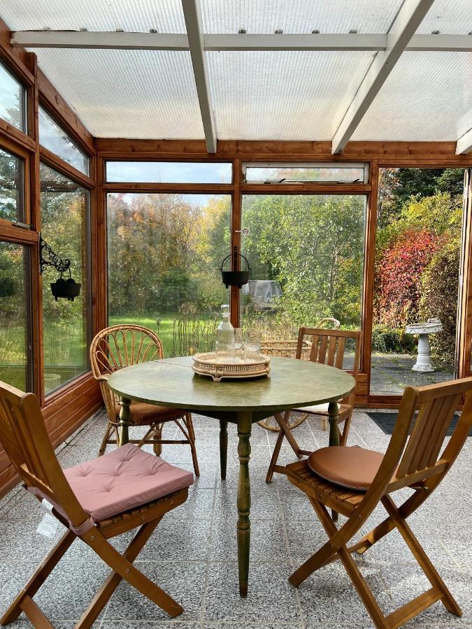 House With A Magical Garden And Sunroom Holiday home *