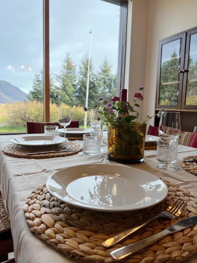 House With A Magical Garden And Sunroom Holiday home *